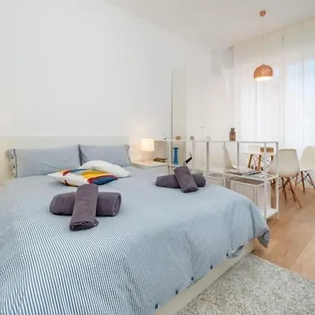 Accademia Apartamento Milán